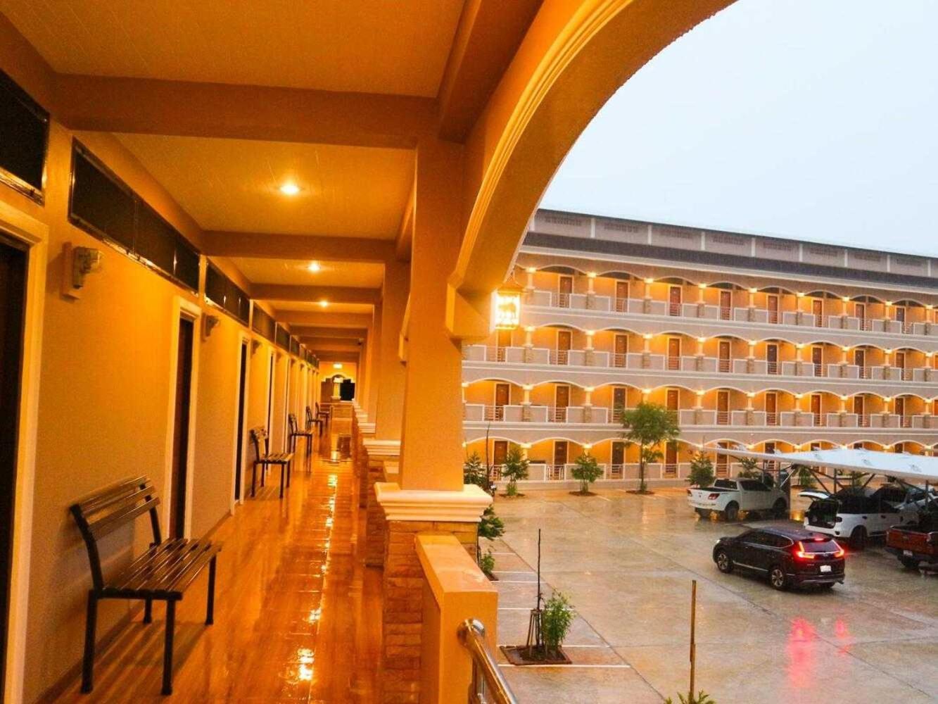 Capital O 75521 Sang Siri Apartment Samut Songkhram Exterior photo