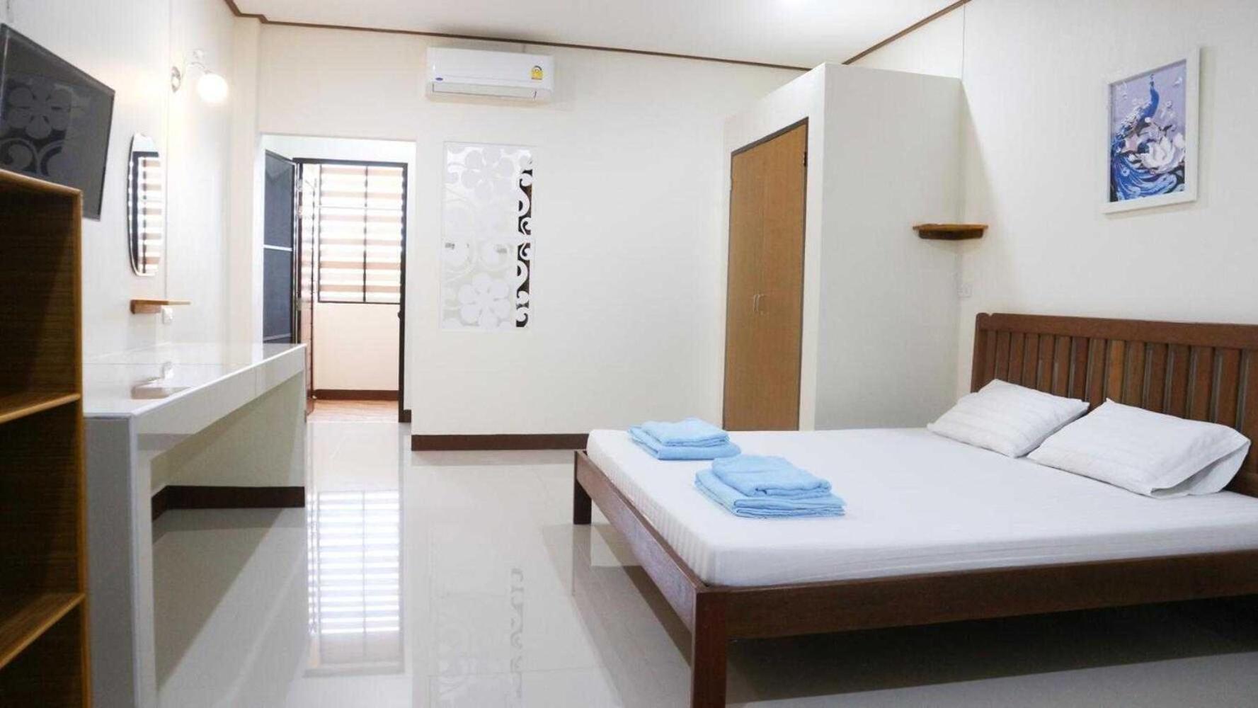 Capital O 75521 Sang Siri Apartment Samut Songkhram Exterior photo